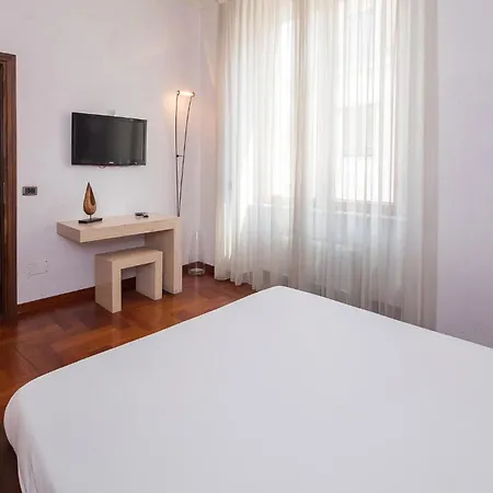 Apartment Cozy In Le With Kitchen Lecce